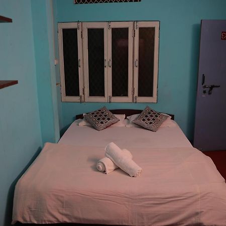 Good Vibes Hostel Varanasi Exterior foto