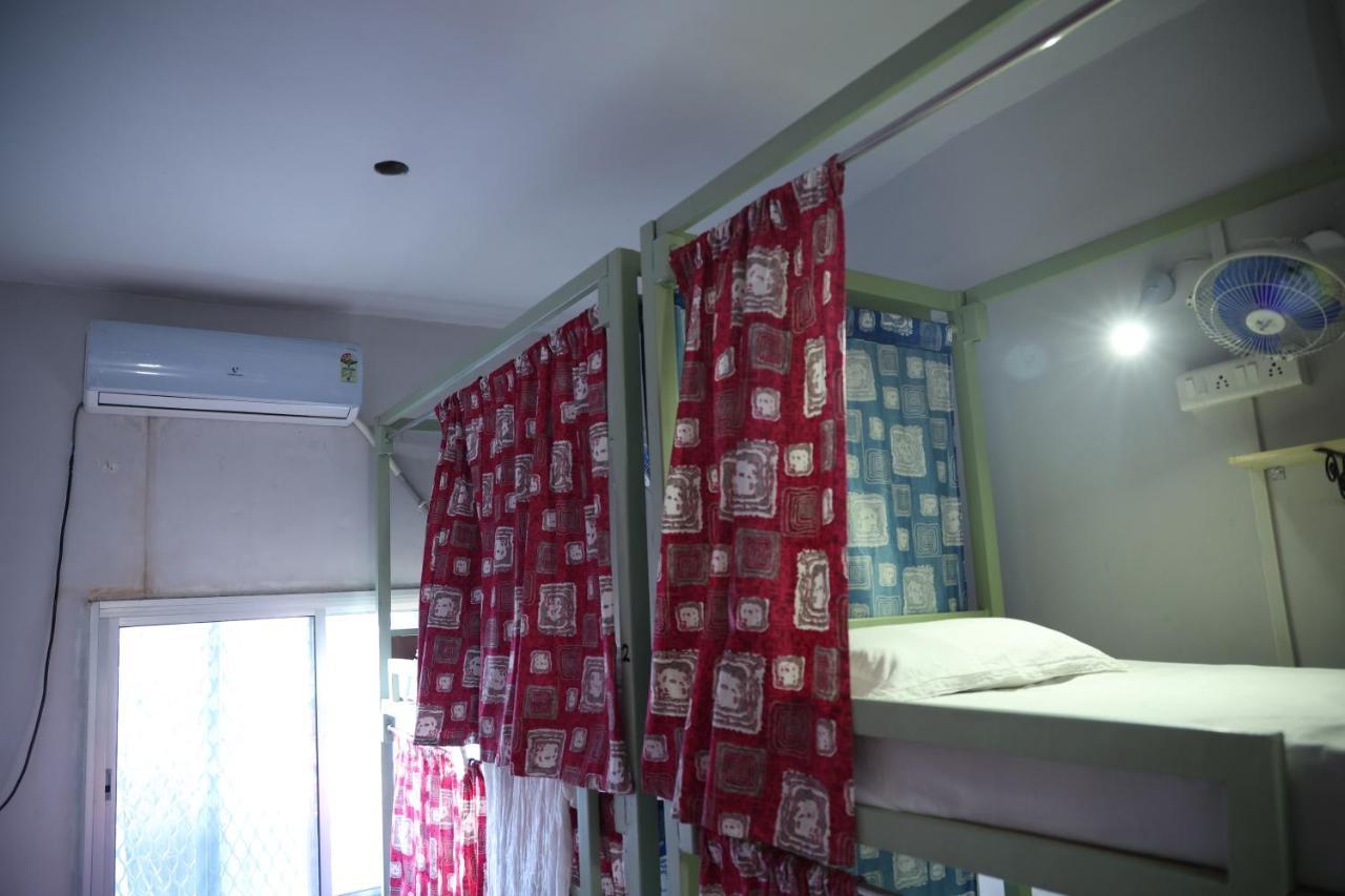 Good Vibes Hostel Varanasi Exterior foto