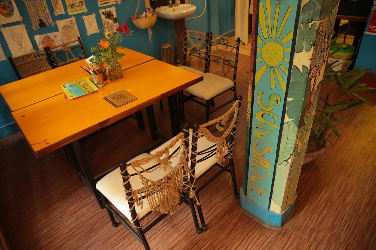 Good Vibes Hostel Varanasi Exterior foto