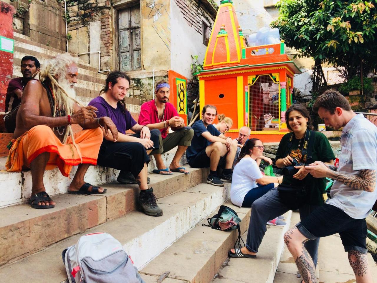 Good Vibes Hostel Varanasi Exterior foto